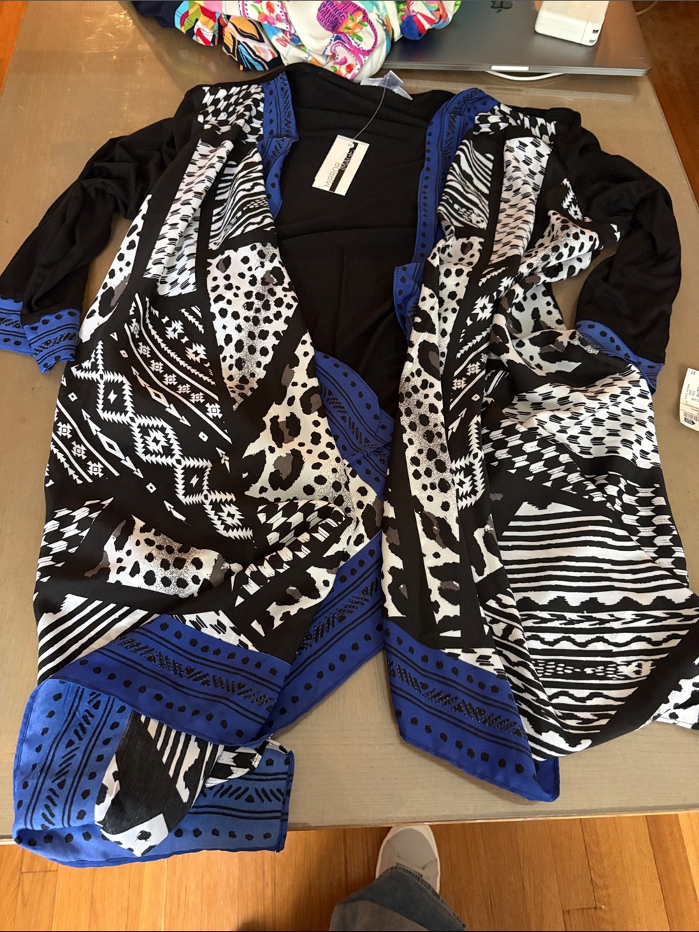 Women's Black & Blue Patterned Open Front Top